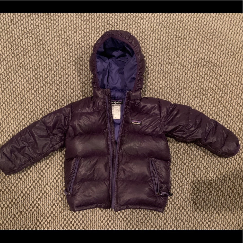 Patagonia hi-loft down jacket. Size 3T.